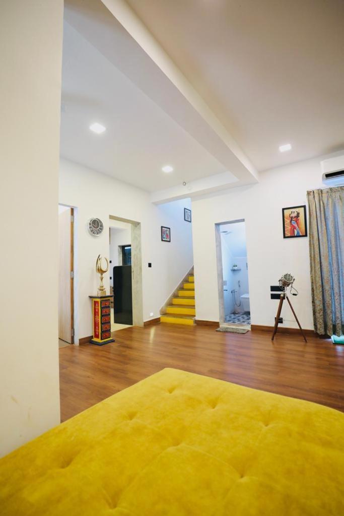 Pineapple Stay Khopoli Exteriör bild
